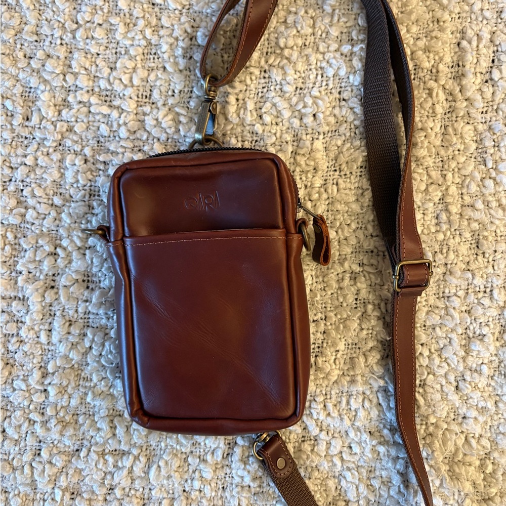 QARA 100% Leather shoulder strap bag.